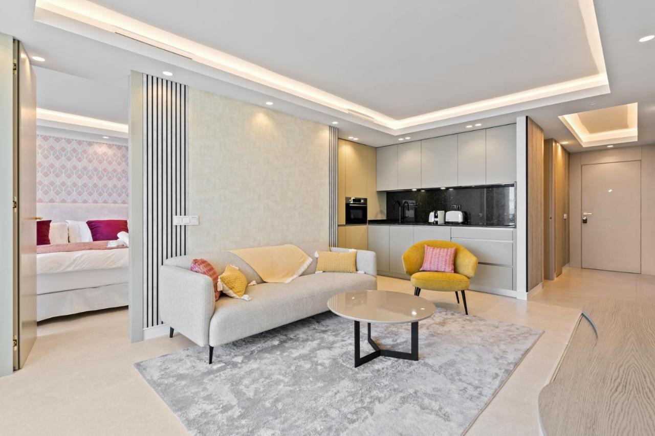 Apartament Fully Renovated Frontline Flat Marbella Zewnętrze zdjęcie