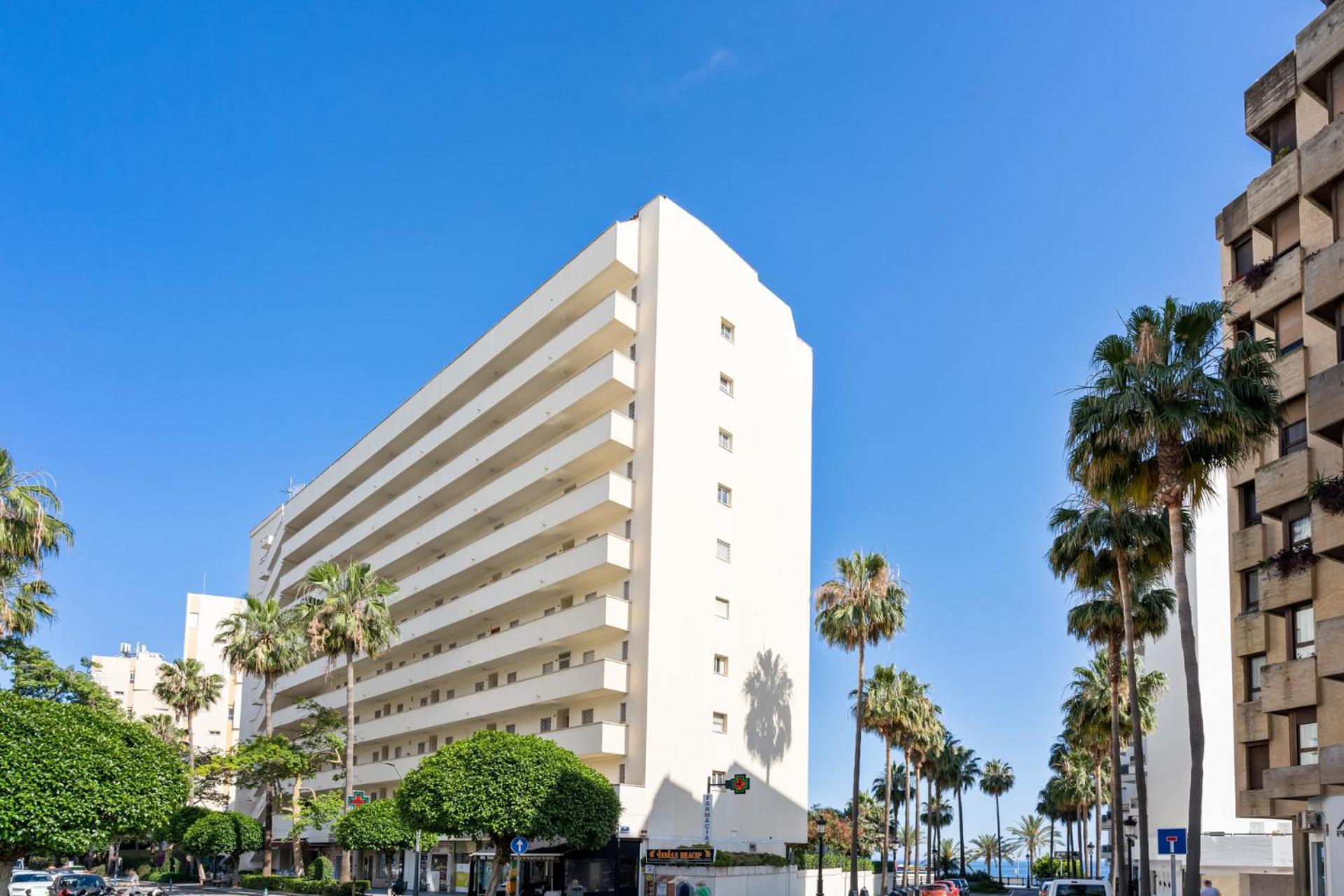 Apartament Fully Renovated Frontline Flat Marbella Zewnętrze zdjęcie
